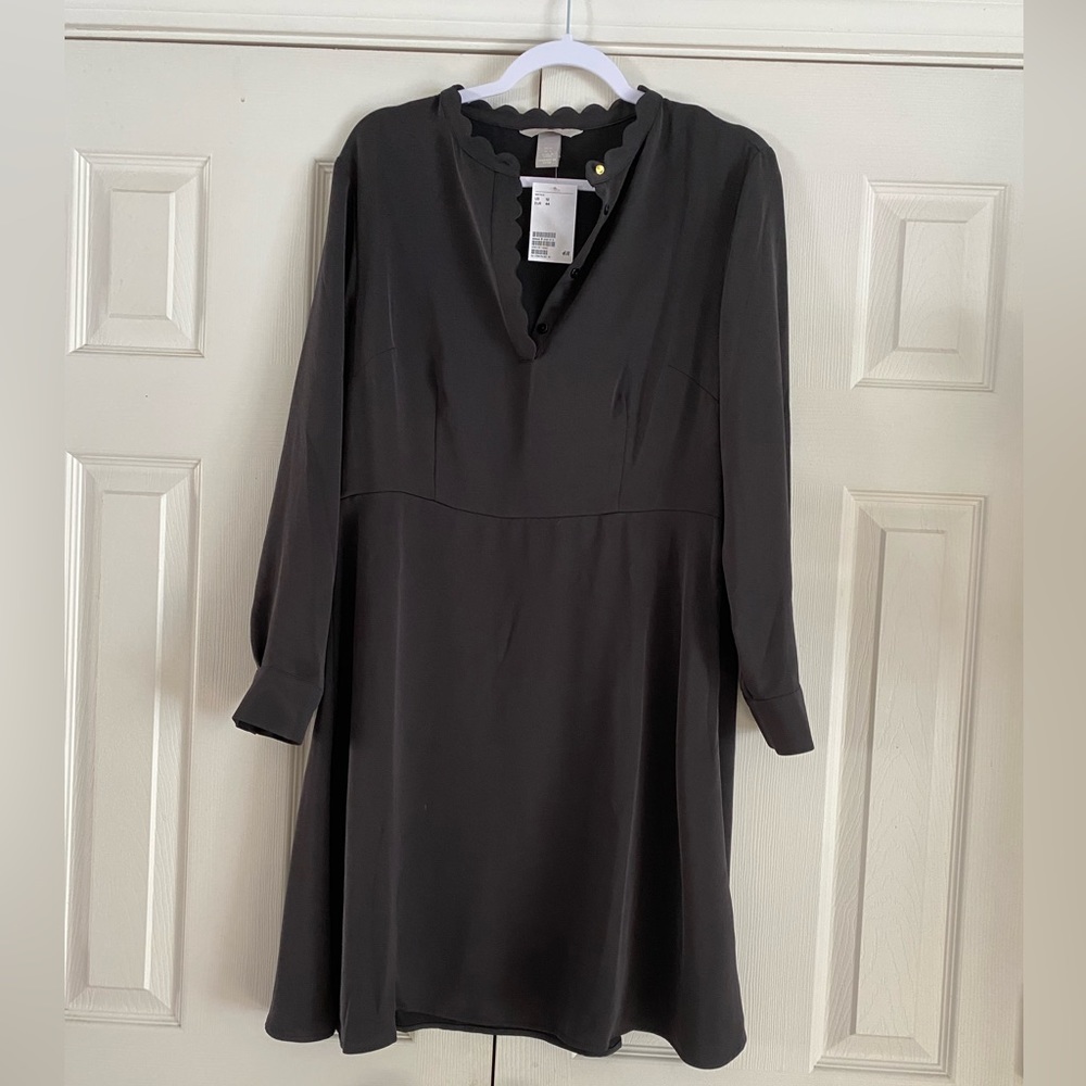 Long sleeve black dress with tags never worn